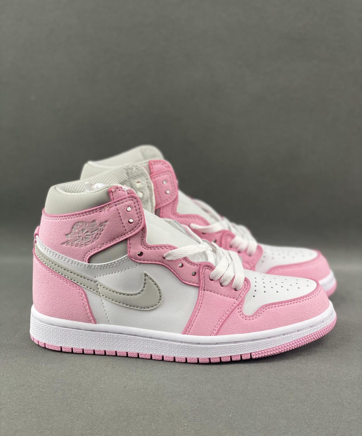 Rosa Air Jordan 1