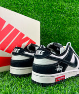 Nike shoes sb dunk low, supreme