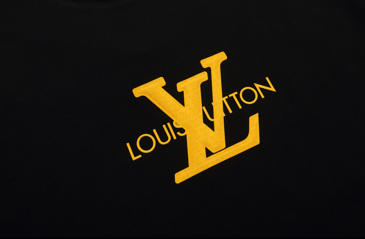 LV  Louis Vuitton t-shirt