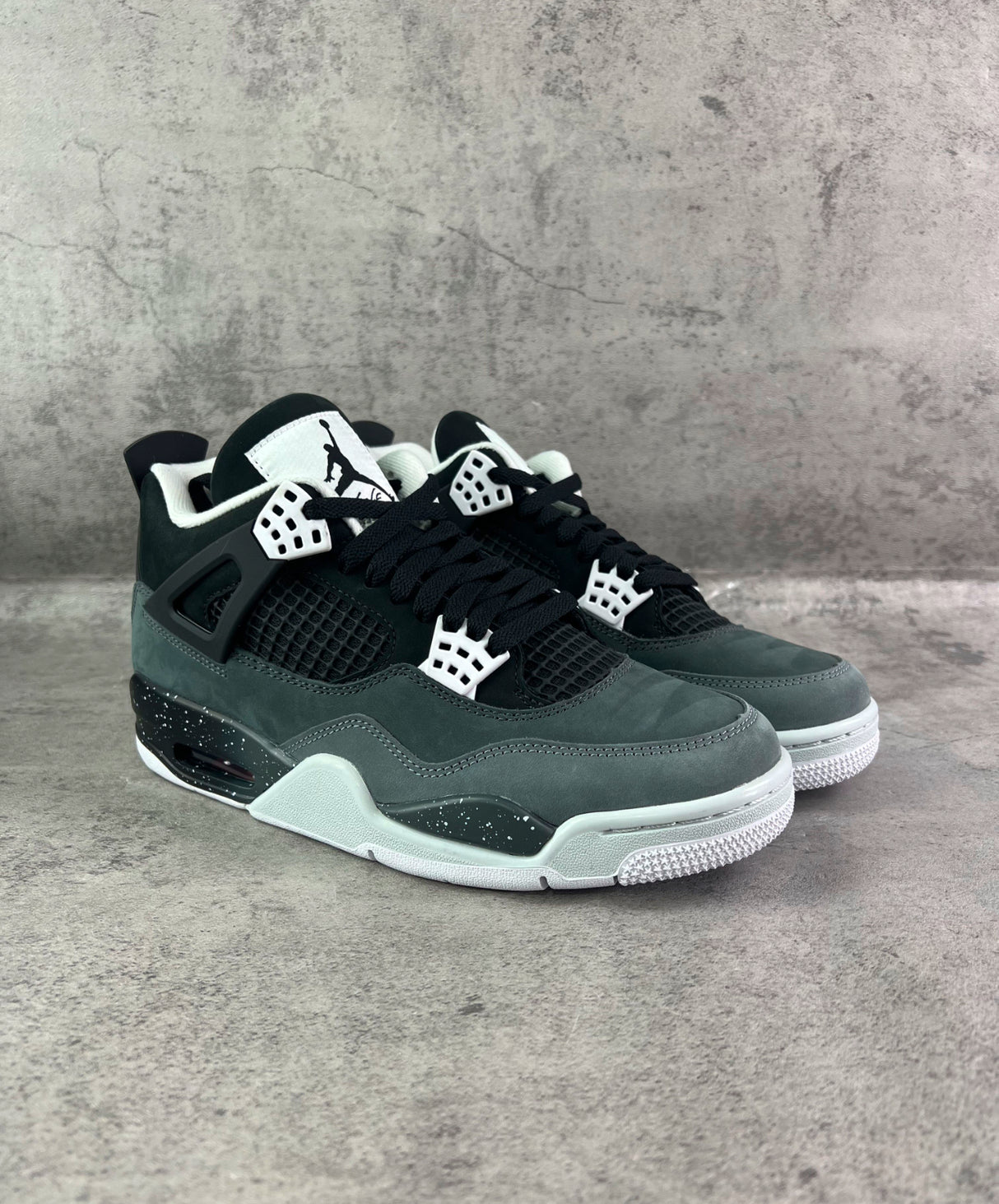 Air Jordan 4 „Fear“ 2025 Retro