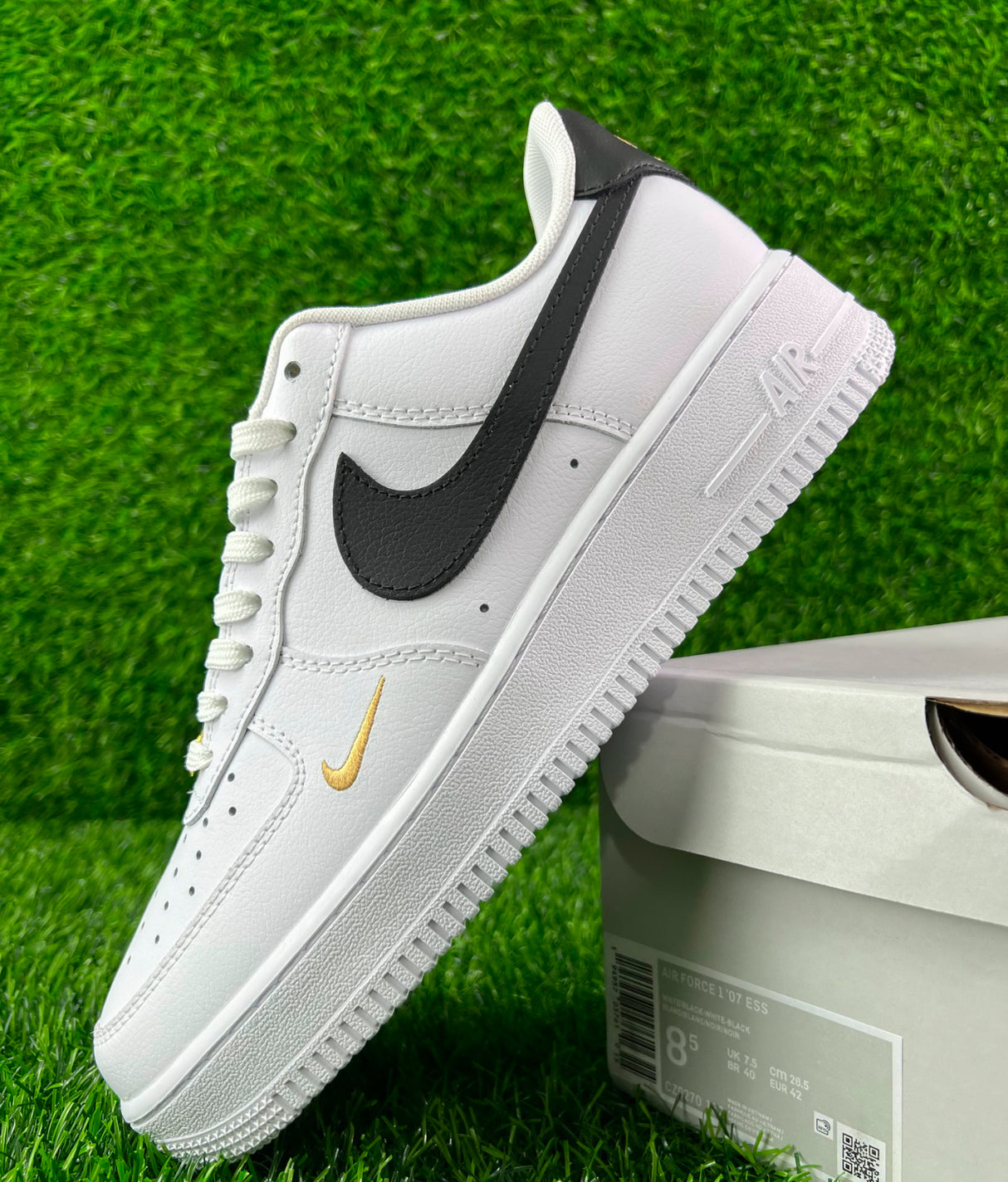 Nike AirForce1 black & white