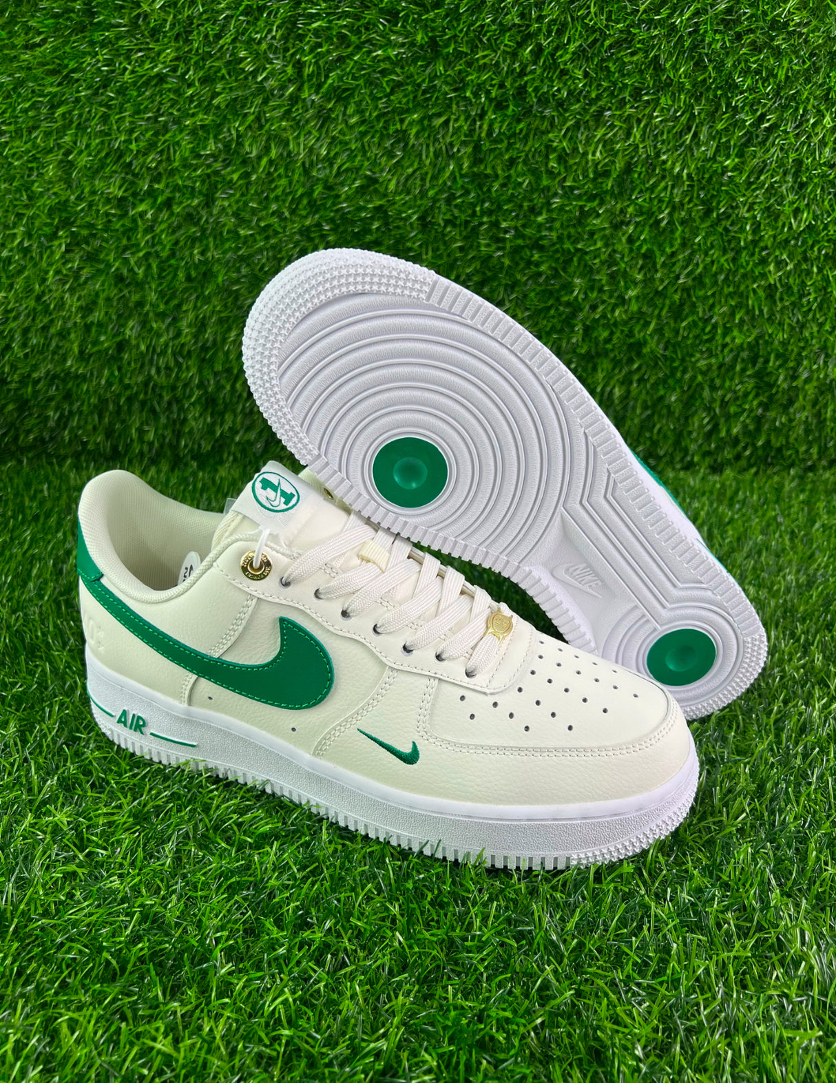 Nike AirForce 1, green