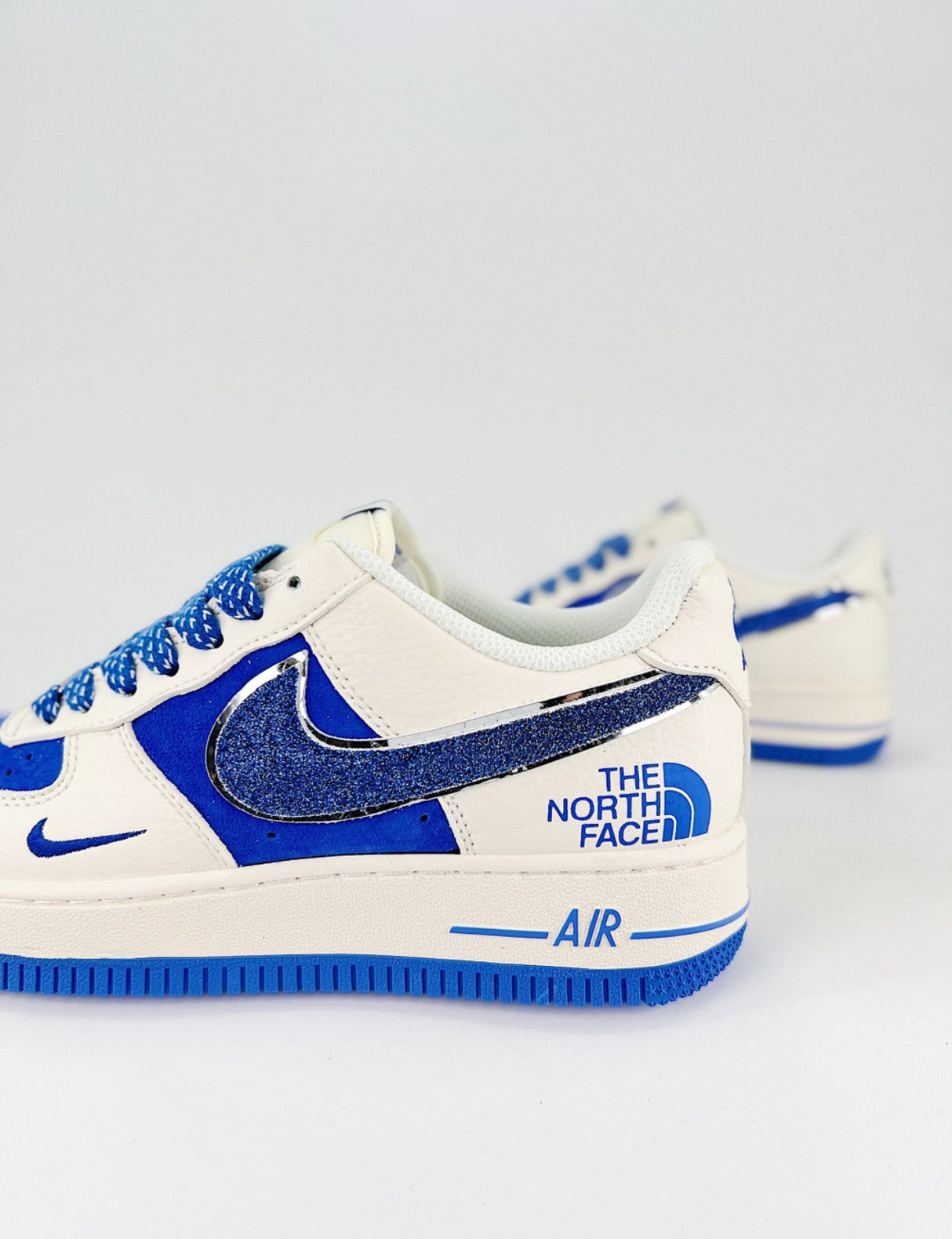 Nike AirForce 1 “The north face”