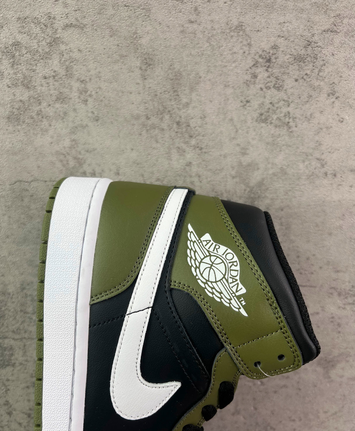 Air Jordan 1