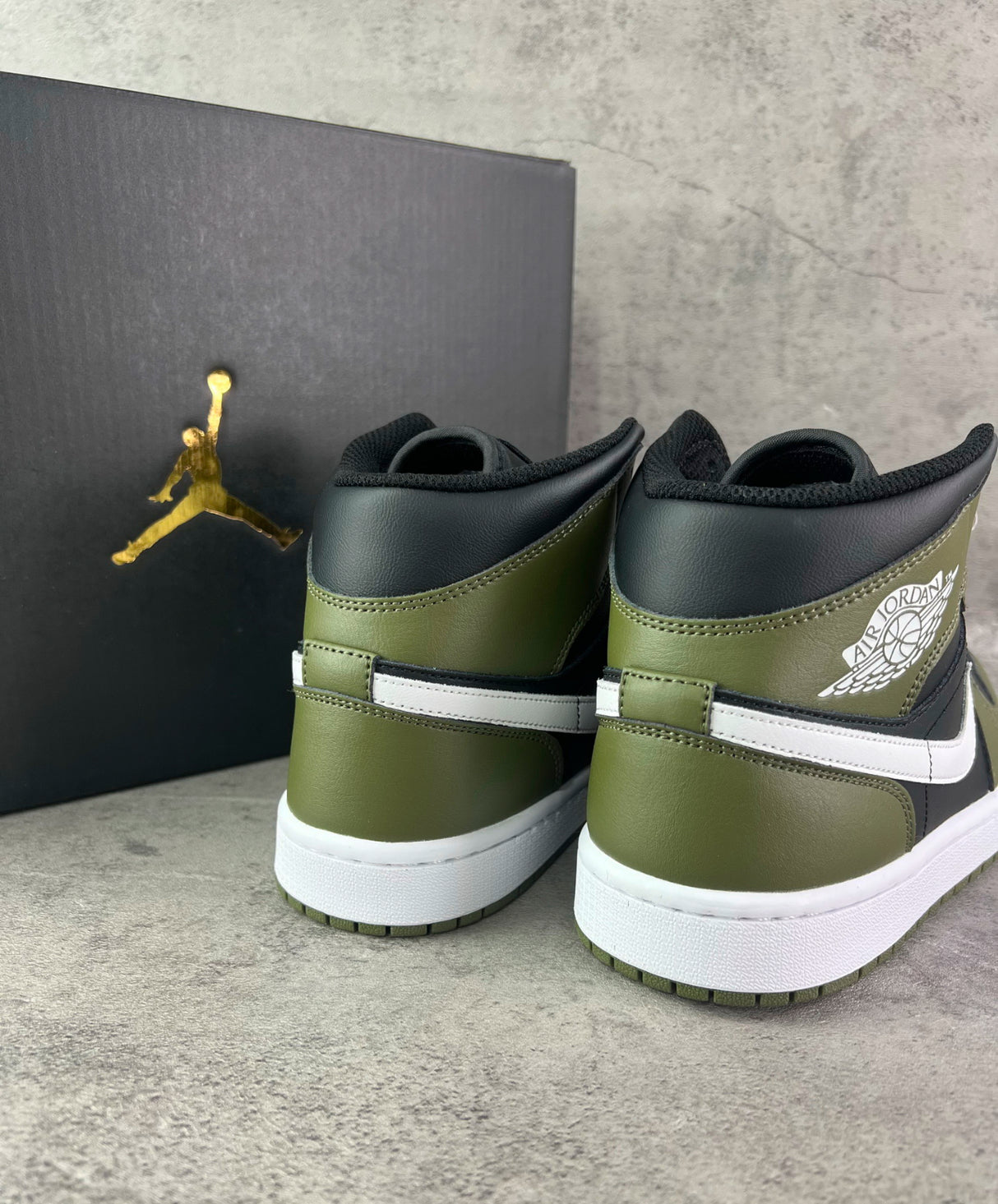 Air Jordan 1