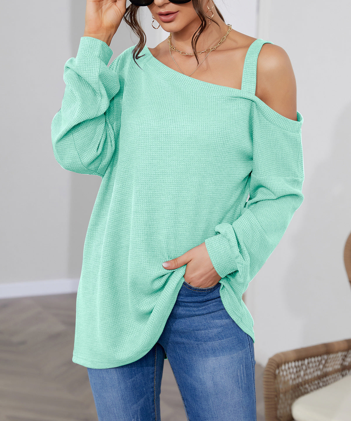 Women's Long-sleeved T-shirt Top, all sizes.