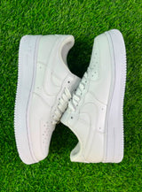 Nike AirForce 1, white