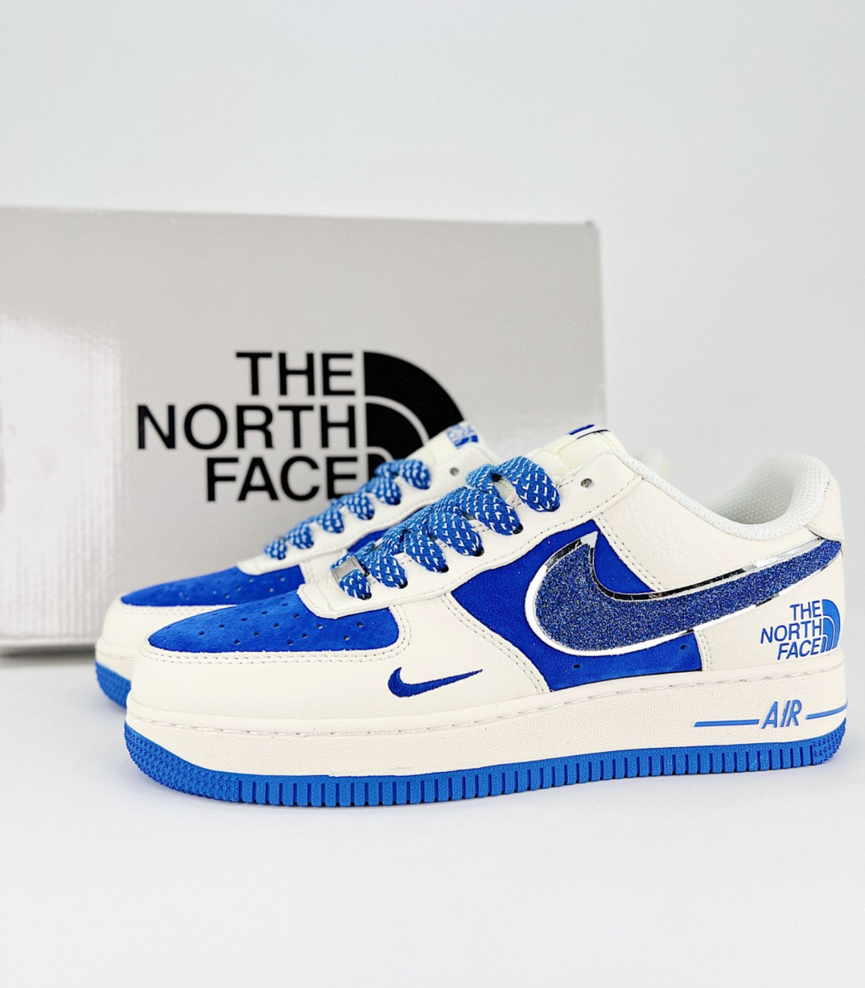 Nike AirForce 1 “The north face”