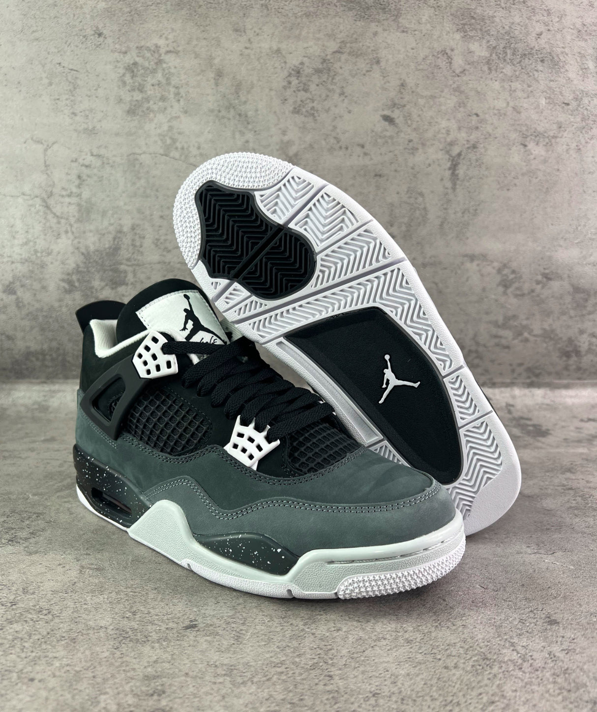 Air Jordan 4 „Fear“ 2025 Retro